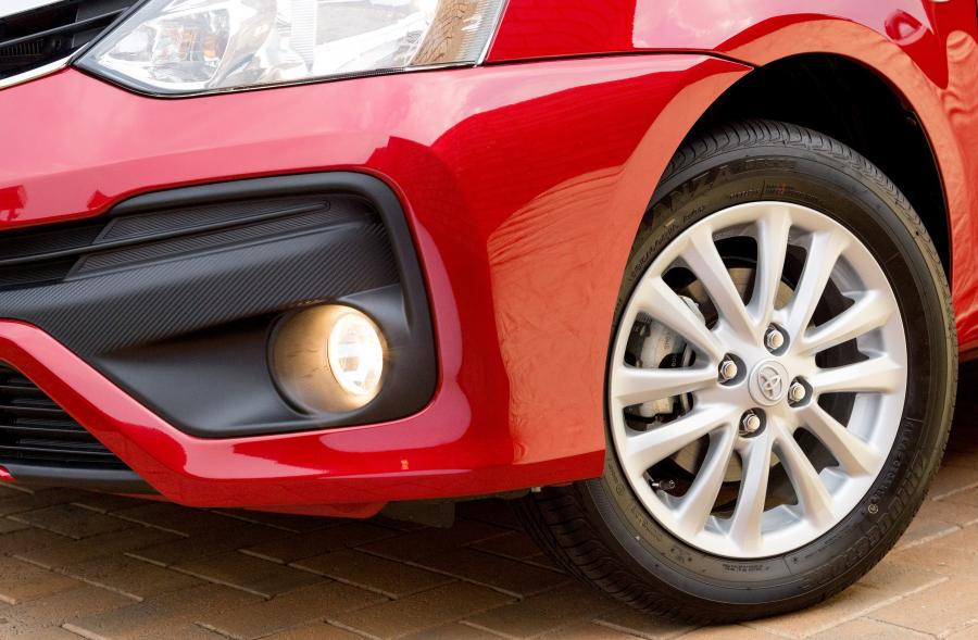 Детали экстерьера Toyota Etios Hatchback Sprint 2017 года  (ZA) (фото 19 из 33)